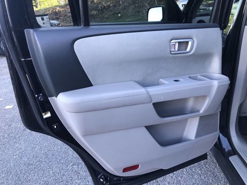Used 2015 Honda Pilot LX image 15