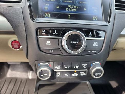 Used 2018 Acura RDX AWD w/ Advance Package image 11