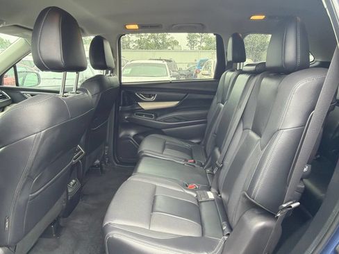 Used 2022 Subaru Ascent Limited AWD/4WD image 10