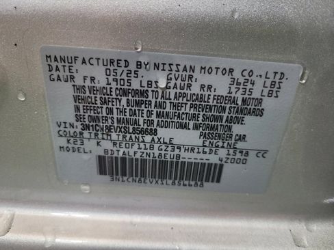 Used 2025 Nissan Versa SV FWD image 33