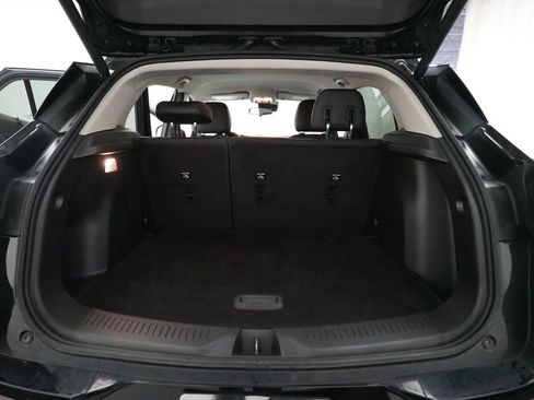 Used 2022 Buick Encore GX Select w/ Sport Touring Package AWD/4WD image 10