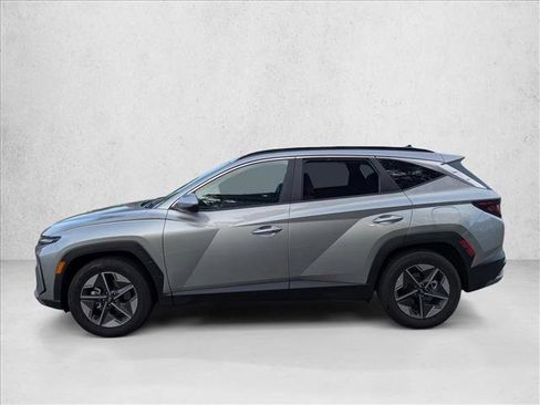 Used 2026 Hyundai Tucson SEL FWD image 9