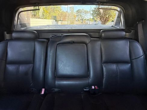 Used 2010 Chevrolet Avalanche LS w/ Convenience Package image 14