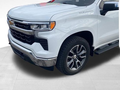 Used 2022 Chevrolet Silverado 1500 LT image 7