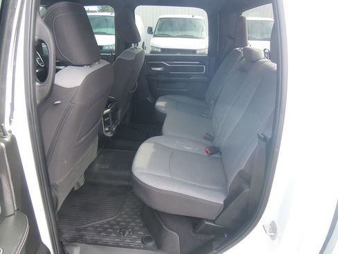 Used 2024 RAM 2500 Big Horn w/ Heated Seats & Wheel Group image 28