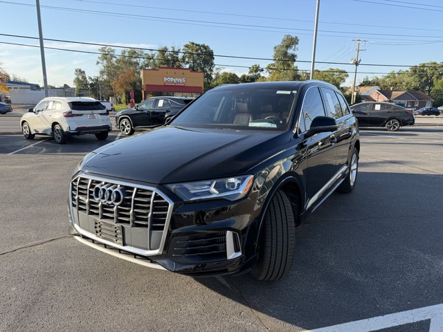 Used 2021 Audi Q7 3.0T Premium w/ Convenience Package AWD/4WD image 2