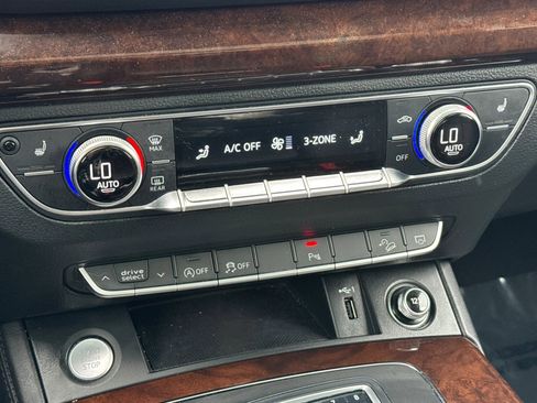 Used 2020 Audi Q5 2.0T Premium Plus w/ Premium Plus Package image 18