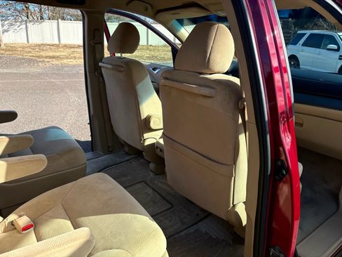 Used 2005 Honda Odyssey LX image 23