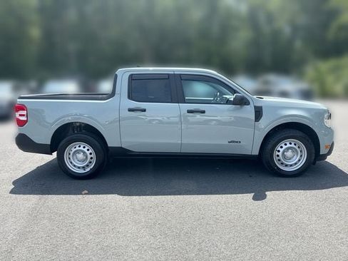 Certified 2024 Ford Maverick XL FWD image 9