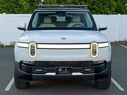 Used 2024 Rivian R1S Adventure AWD/4WD image 2