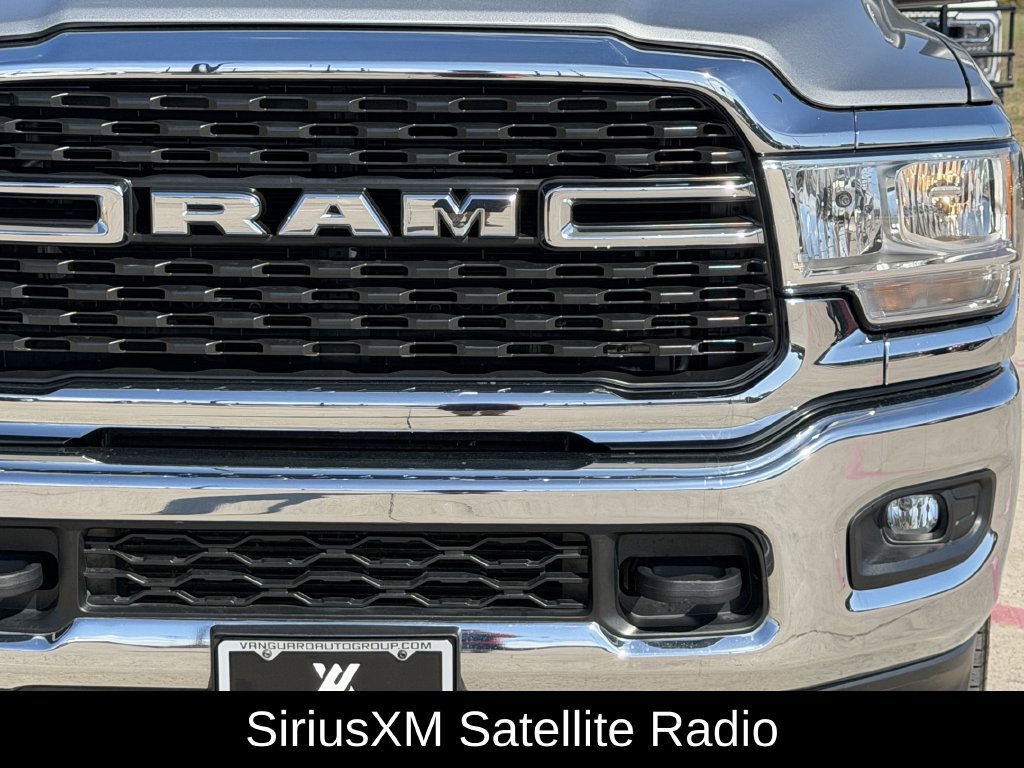 Used 2024 RAM 2500 Big Horn AWD/4WD image 4
