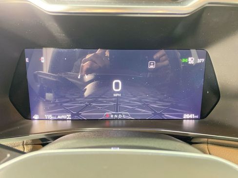 Certified 2023 GMC Canyon Denali AWD/4WD image 15