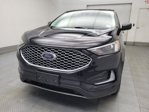 Used 2023 Ford Edge SEL image 15