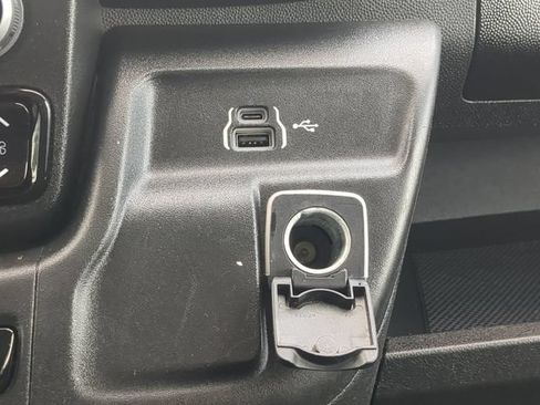 Used 2023 RAM ProMaster 2500 FWD image 23