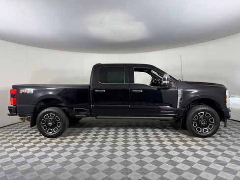 Used 2024 Ford F350 Platinum AWD/4WD image 5