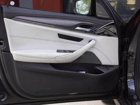 Used 2019 BMW M5 AWD/4WD image 13