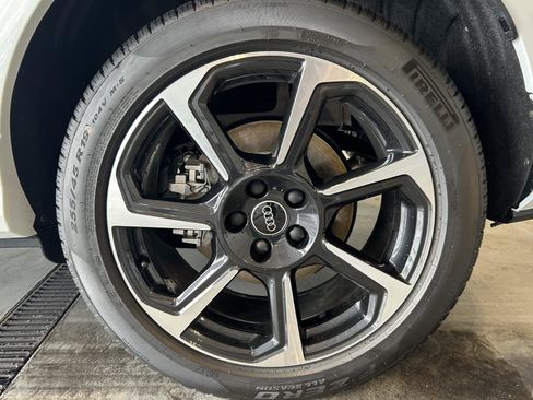 New 2025 Audi Q3 2.0T Premium Plus image 11