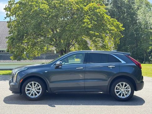 Used 2019 Cadillac XT4 Luxury FWD image 4