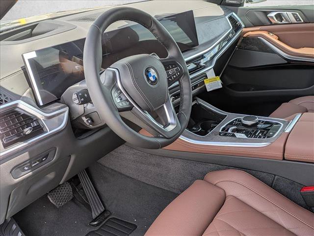 Used 2026 BMW X5 xDrive40i w/ Premium Package AWD/4WD image 3