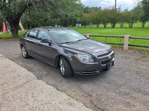 Used 2010 Chevrolet Malibu LT w/ Power Convenience Package FWD image 19