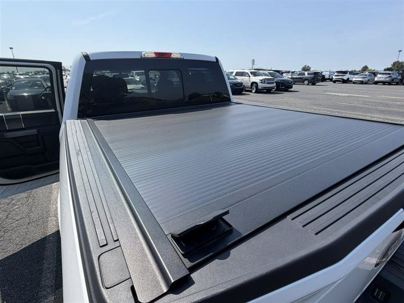 Used 2018 Ford F150 XLT w/ Equipment Group 302A Luxury AWD/4WD image 9