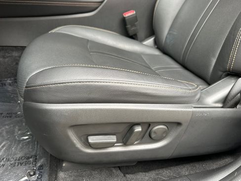 Used 2025 MAZDA CX-70 3.3 Turbo w/ Premium Package image 13