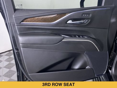 Certified 2024 Cadillac Escalade ESV Sport Platinum w/ LPO, ONYX Package AWD/4WD image 13