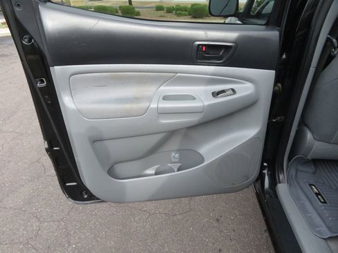 Used 2011 Toyota Tacoma PreRunner w/ TRD Off-Road Pkg w/JBL Audio image 24