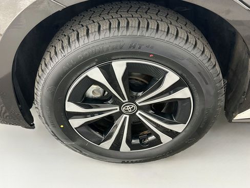 Used 2024 Toyota bZ4X AWD w/ Weather Package image 11