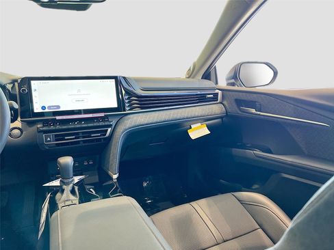 New 2026 Toyota Camry XLE image 30