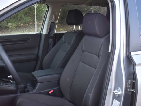 Used 2023 Honda CR-V EX image 3