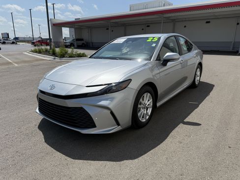Certified 2025 Toyota Camry LE FWD image 19