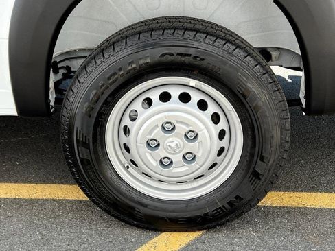 Used 2024 RAM ProMaster 3500 w/ Delivery Van Package image 14