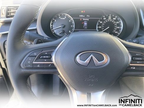 New 2025 INFINITI QX50 Luxe image 24