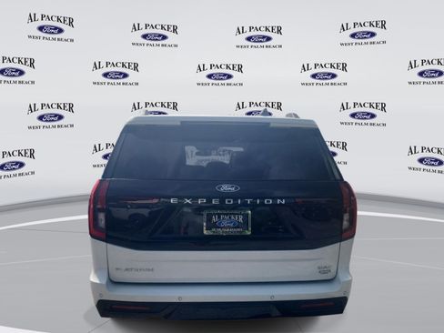 New 2027 Ford Expedition Max Platinum w/ Platinum Ultimate Package AWD/4WD image 4