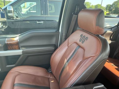 Used 2020 Ford F350 King Ranch w/ King Ranch Ultimate Package AWD/4WD image 24