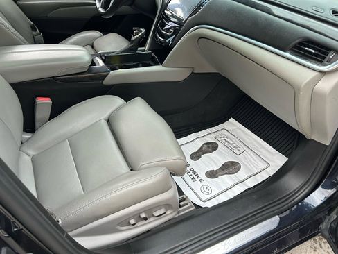 Used 2014 Cadillac XTS Premium w/ Driver Assist Package image 12