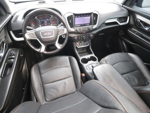Used 2021 GMC Terrain SLT w/ Elevation Edition FWD image 9