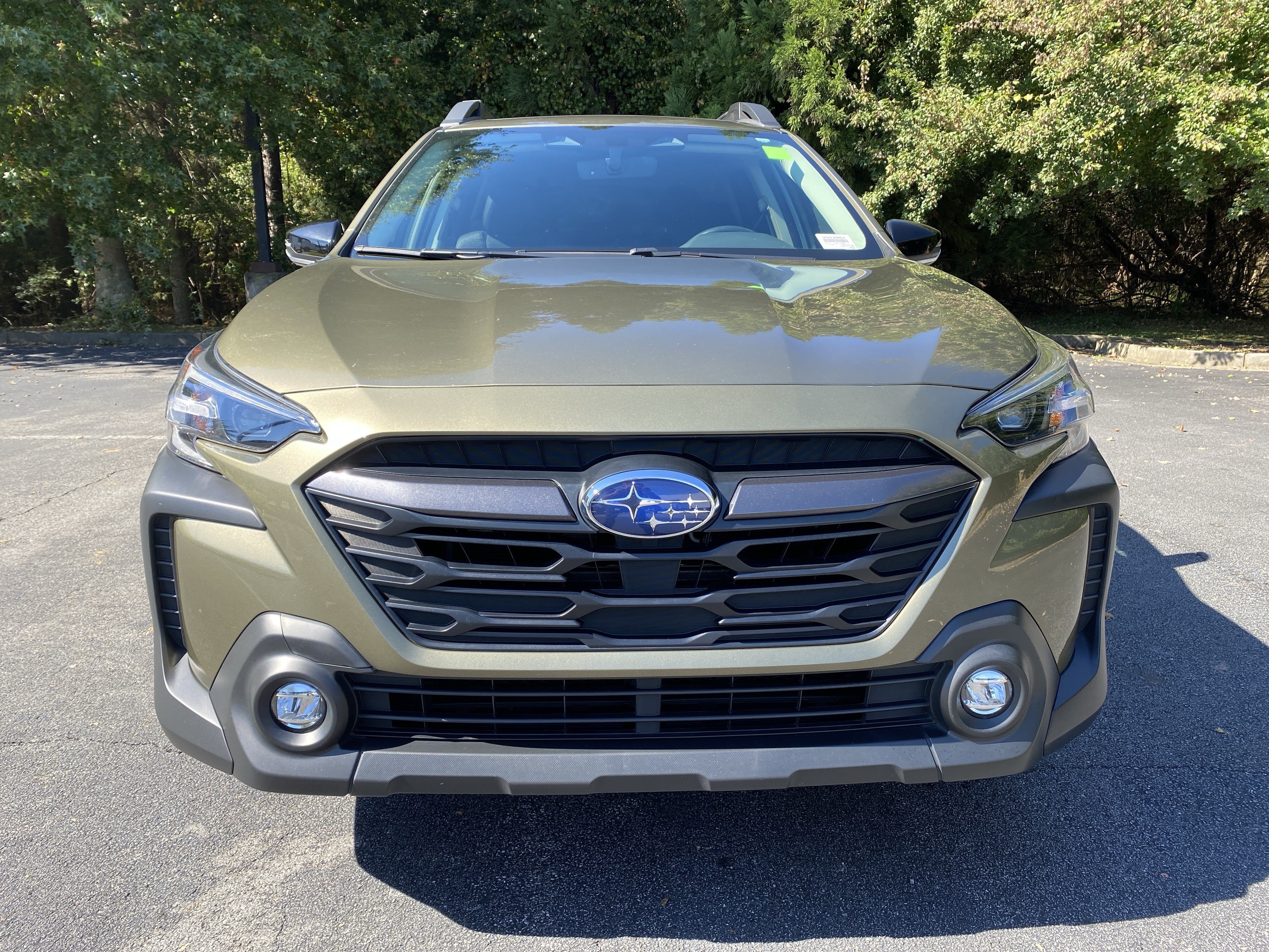 Used 2025 Subaru Outback Premium w/ Popular Package #1 AWD/4WD image 3