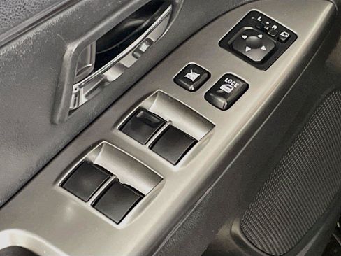Used 2024 Mitsubishi Outlander Sport AWD image 20