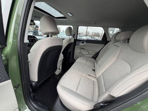 Used 2021 Kia Soul EX FWD image 10