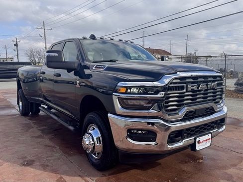 New 2026 RAM 3500 Tradesman image 3