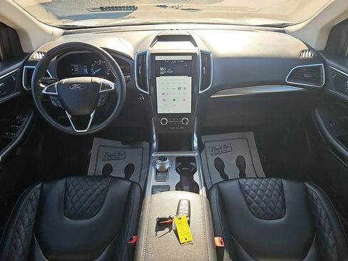 Used 2024 Ford Edge Titanium AWD/4WD image 13