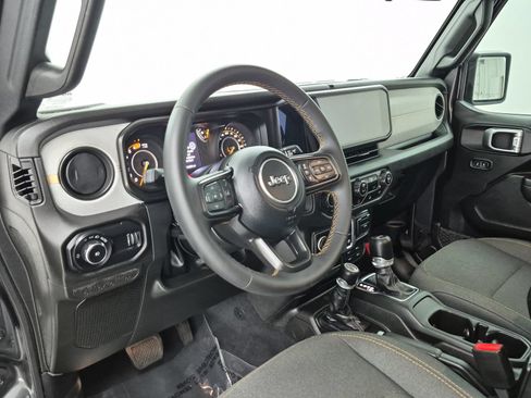 Used 2024 Jeep Wrangler Sport AWD/4WD image 4