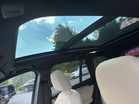 Used 2017 BMW X1 xDrive28i AWD/4WD image 42