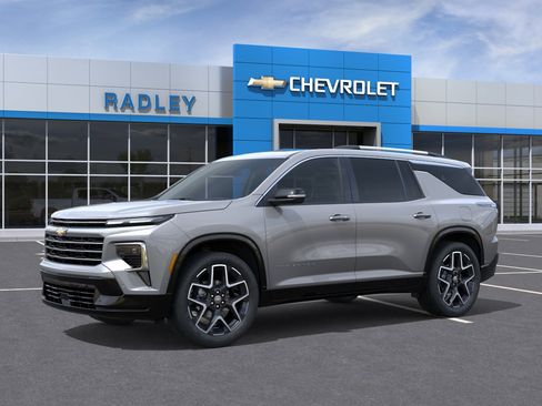 New 2026 Chevrolet Traverse High Country AWD/4WD image 2