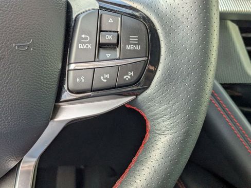 Used 2025 Ford Explorer ST-Line w/ ST-Line Street Pack image 16