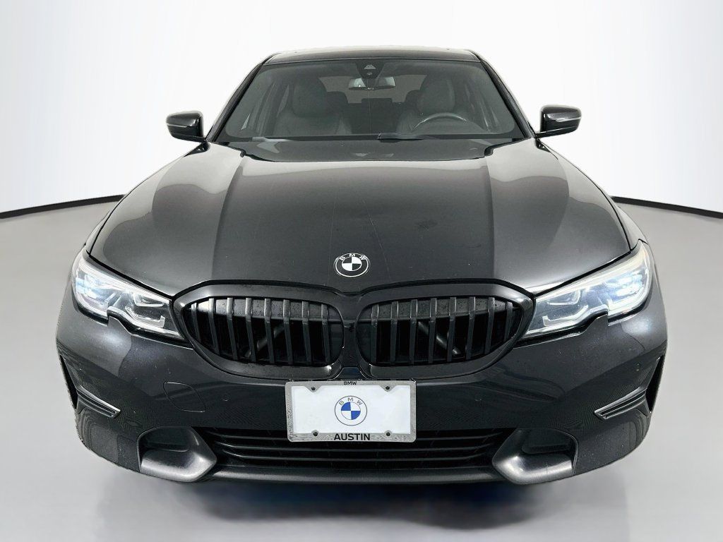 Used 2020 BMW 330i xDrive Sedan w/ Convenience Package AWD/4WD image 2