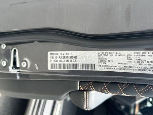 New 2026 Jeep Grand Cherokee L Summit AWD/4WD image 29