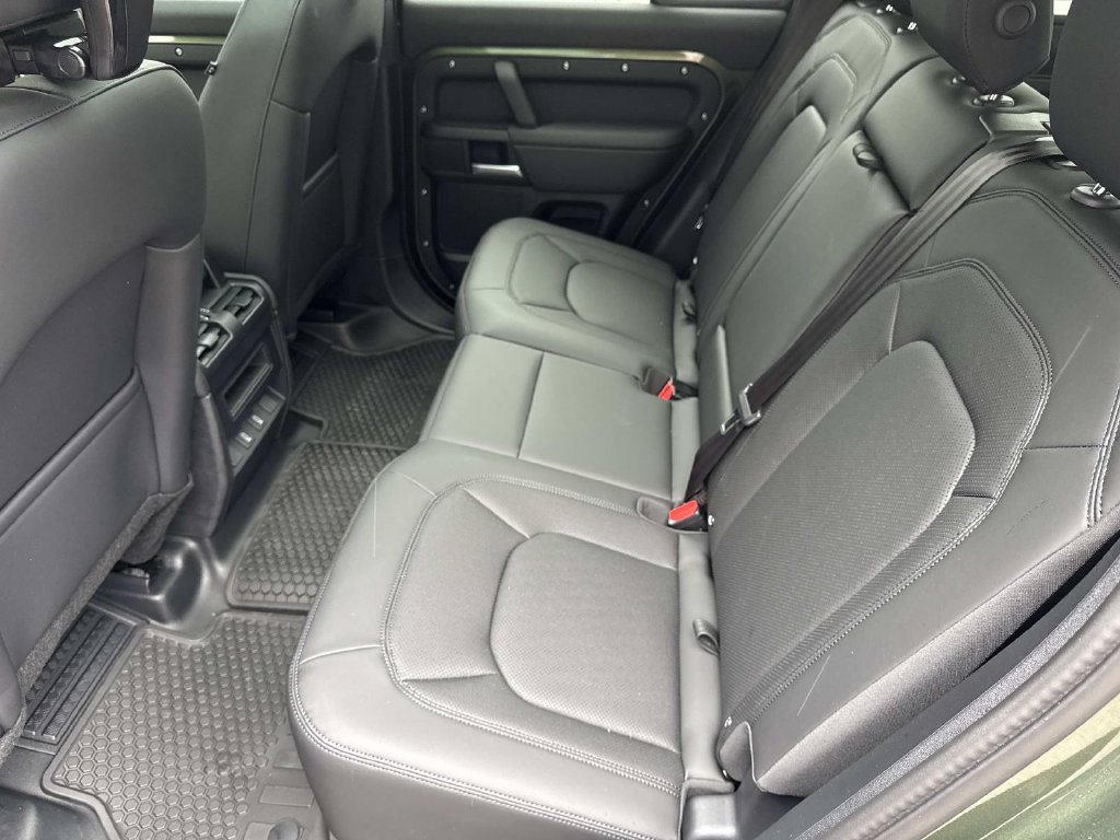 New 2026 Land Rover Defender 110 S AWD/4WD image 15